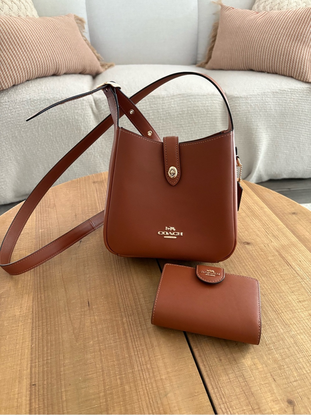 Coach Brown Leather Bucket Shoulder Bag with Matching Wallet